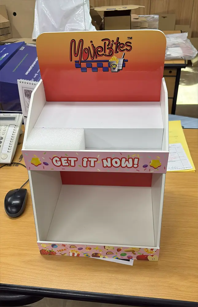 standee-display