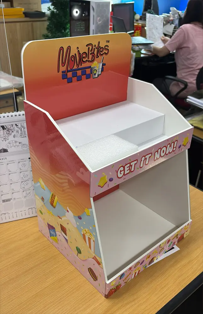 standee-display
